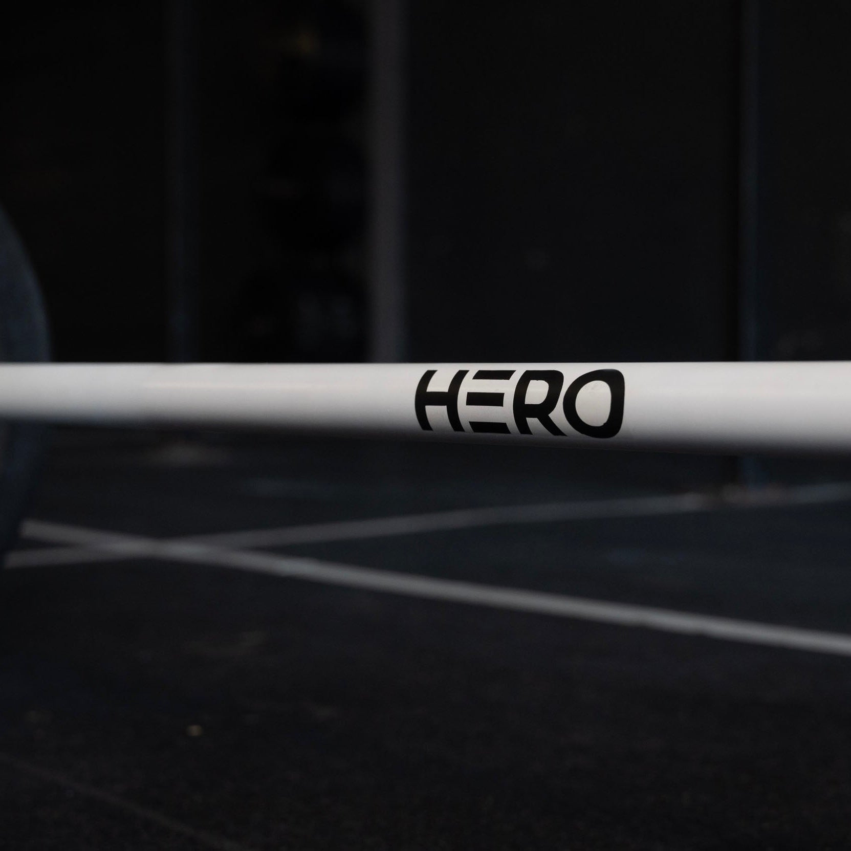 Hero 20kg Empire Bar - Stormtrooper White