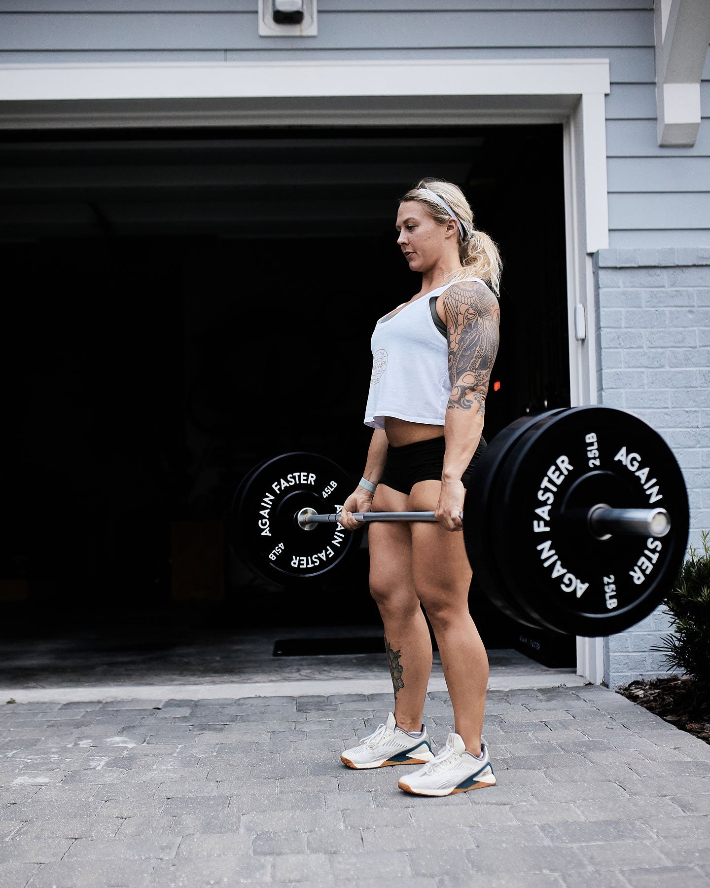 olympic barbell deadlift